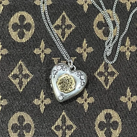 Alexander McQueen Silver and Gold Heart Locket Pendant Necklace - Picture 4 of 6